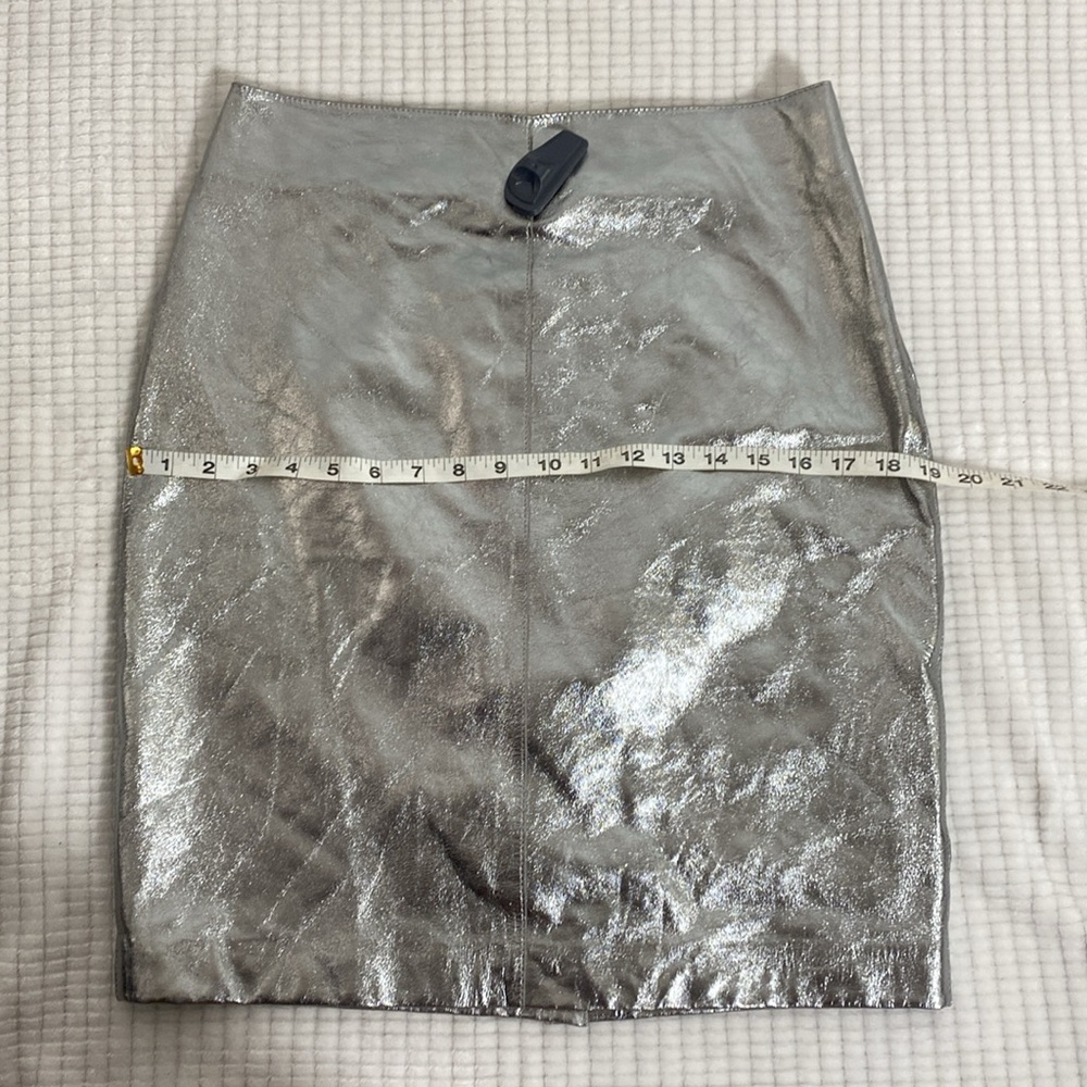 Massimo Dutti Leather skirt Never worn Silver, Leather Size L 100% Sheep Leather - Picture 7 of 16